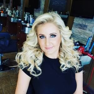 Meet your Posher, Diana